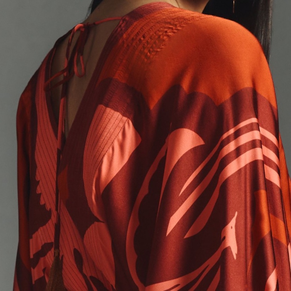 Winter in Hawaii wear Eugenia Fernandez isola V-Neck Maxi Dress - Picture 5 of 8